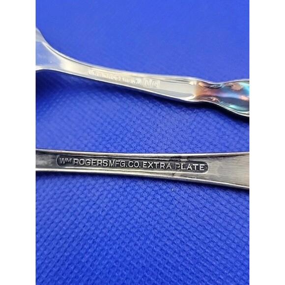 Antique  Wm Rogers Mfg Extra Plate Silver Large Serving Fork 9" W Small Spoon - Picture 7 of 9